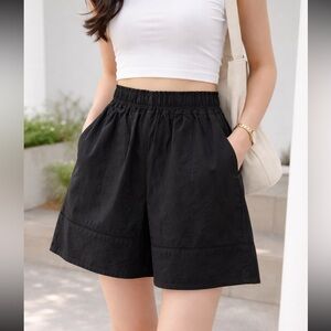 Korean Black High Waist Shorts Elastic Waist Pockets Minimal Cotton S/M